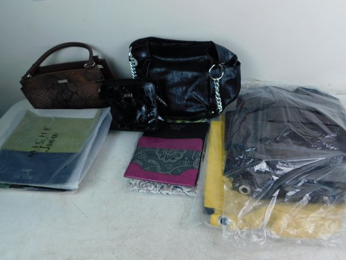 Large vtg lot miche - large,